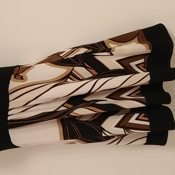 Suzy Shier, Mini Dress/ Long Top - Picture 3 of 4